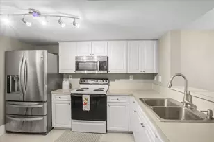 520 SE 5th Ave Unit, Fort Lauderdale, FL 33301 - Photo 22