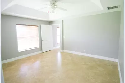 558 SW Colleen Avenue, Port Saint Lucie, FL 34983 - Photo 4