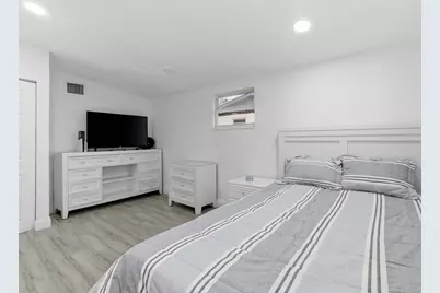 4050 Browning Drive N, West Palm Beach, FL 33406 - Photo 12