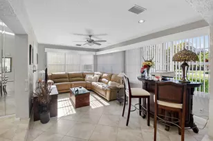 5743 Lakeview Mews Cir, Boynton Beach, FL 33437 - Photo 14