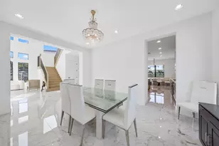 8116 Laurel Falls Dr, Boca Raton, FL 33496 - Photo 10