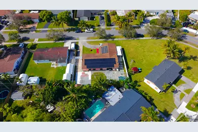 18933 SW 96th Avenue, Cutler Bay, FL 33157 - Photo 2