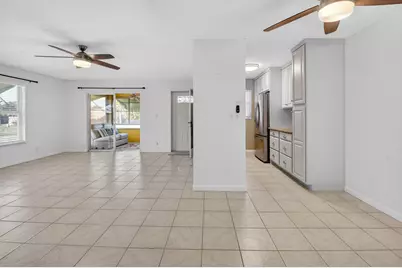 270 High Point Court, Unit #D, Boynton Beach, FL 33435 - Photo 4