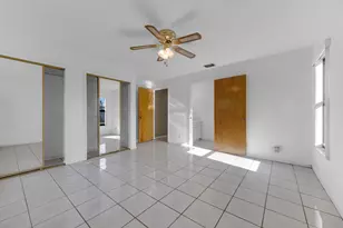 11952 60th St N, The Acreage, FL 33411 - Photo 20