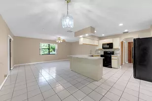 11952 60th St N, The Acreage, FL 33411 - Photo 14