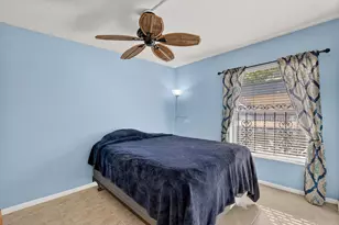 265 SE 10th St, Deerfield Beach, FL 33441 - Photo 24