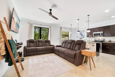 5904 NW 46th Lane, Tamarac, FL 33319 - Photo 4