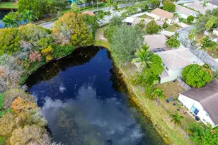 1718 Sawgrass Cir, Greenacres, FL 33413 - Photo 38