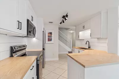 2916 Deer Creek Country Club Boulevard, Unit #2916, Deerfield Beach, FL 33442 - Photo 8