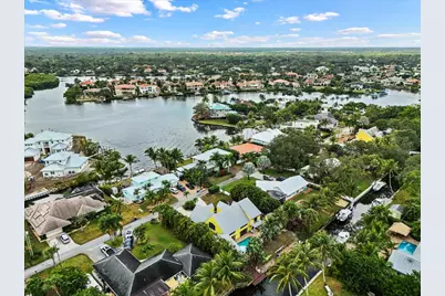 9363 SE Cove Point Street, Tequesta, FL 33469 - Photo 40
