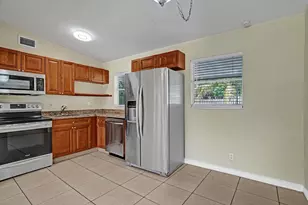 1205 S Lake Dr, Lantana, FL 33462 - Photo 32