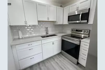 227 Fanshaw, Unit #F, Boca Raton, FL 33434 - Photo 1