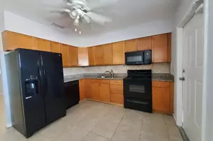 96 SE 3rd Ave, Deerfield Beach, FL 33441 - Photo 6