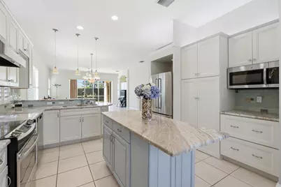 7954 SE Hempstead Circle, Hobe Sound, FL 33455 - Photo 12