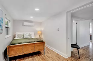 218 NE 10th St, Delray Beach, FL 33444 - Photo 36