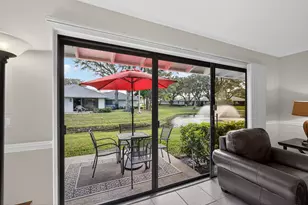 713 Club Dr, Palm Beach Gardens, FL 33418 - Photo 10