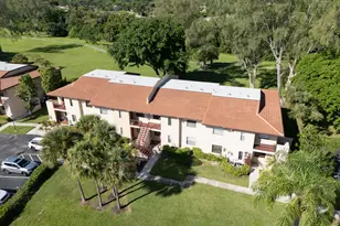 9282 Vista Del Lago, Boca Raton, FL 33428 - Photo 16