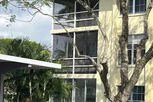 5500 Tamberlane Cir, Palm Beach Gardens, FL 33418 - Photo 2