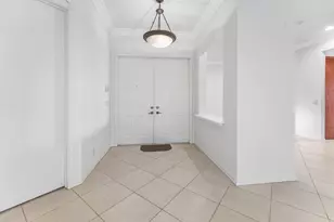 208 Via Condado Way, Palm Beach Gardens, FL 33418 - Photo 6