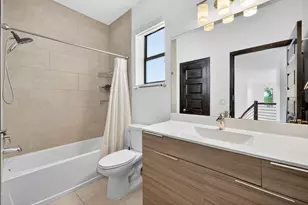 15800 NW 88th Ave, Miami Lakes, FL 33018 - Photo 38