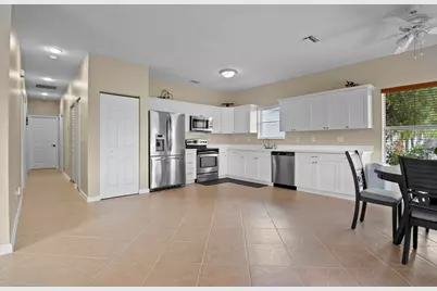 731 S J Street, Lake Worth Beach, FL 33460 - Photo 4