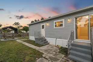 22937 Seaspray Pl, Boca Raton, FL 33428 - Photo 1