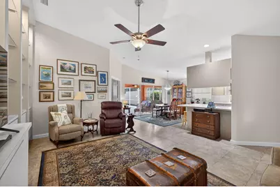 4238 Royal Oak Drive, Palm Beach Gardens, FL 33410 - Photo 12