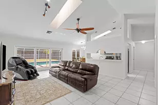 17392 Mellen Ln, Jupiter, FL 33478 - Photo 4