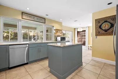12775 Newton Place, Wellington, FL 33414 - Photo 4