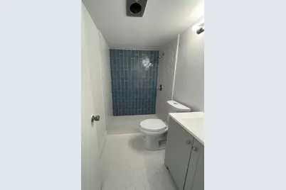 172 Sussex I, West Palm Beach, FL 33417 - Photo 1