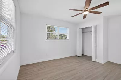 17296 W Sycamore Drive, The Acreage, FL 33470 - Photo 12