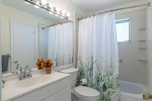 135 NW 14th St, Boynton Beach, FL 33426 - Photo 22