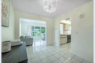 135 NW 14th Street, Boynton Beach, FL 33426 - Photo 14