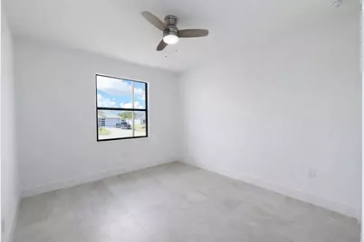 211 NW 25th Avenue, Cape Coral, FL 33993 - Photo 14