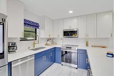 110 N Delaware Boulevard, Unit #9C, Jupiter, FL 33458 - Photo 10