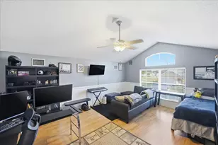 414 SE Cork Rd, Port Saint Lucie, FL 34984 - Photo 24