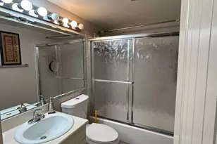 570 Durham Cir, Deerfield Beach, FL 33442 - Photo 10