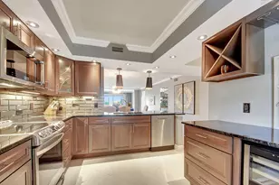 300 Jfk Dr, Atlantis, FL 33462 - Photo 12