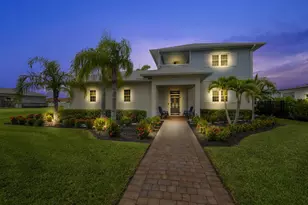 11726 SW Westcliffe Ln, Port Saint Lucie, FL 34987 - Photo 2