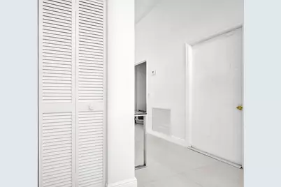 4571 NW 6th Street, Deerfield Beach, FL 33442 - Photo 46