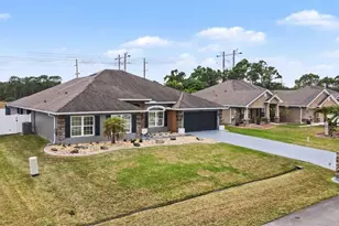 5867 NW Leah Dr, Port Saint Lucie, FL 34986 - Photo 2