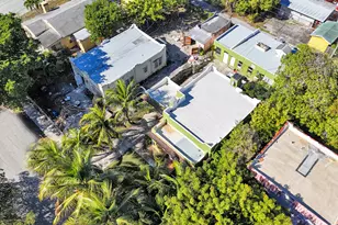 627 30th St, West Palm Beach, FL 33407 - Photo 54