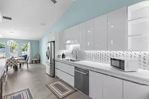 4661 NW Bogi Ct, Port Saint Lucie, FL 34983 - Photo 8