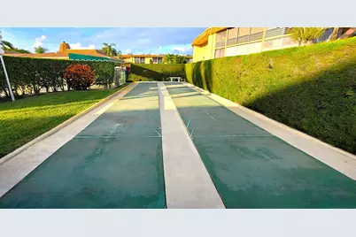 300 Village Green Circle S, Unit #203, Palm Springs, FL 33461 - Photo 14