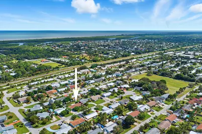 8685 SE Keathley Court, Hobe Sound, FL 33455 - Photo 30