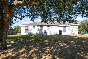 1292 SW Bellevue Ave, Port Saint Lucie, FL 34953 - Photo 18