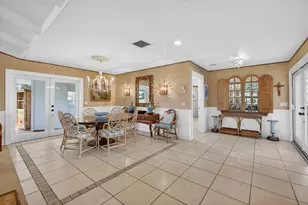 5610 SE Winged Foot Dr, Stuart, FL 34997 - Photo 8