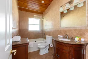 1103 SE 14th Dr, Deerfield Beach, FL 33441 - Photo 20
