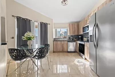 31 Peachtree Place, Boynton Beach, FL 33436 - Photo 6