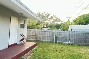 725 58th St, West Palm Beach, FL 33407 - Photo 10